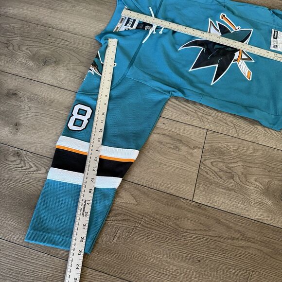 San Jose NHL Sharks Brent Burns 88 Youth Jersey S/M - Picture 4 of 16